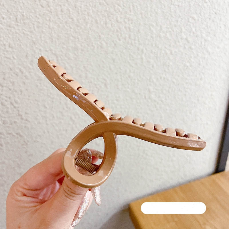 Pince Crabe Mode Femme | Coiffure Élégante & Style Tendance