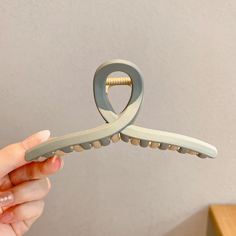 Pince Crabe Mode Femme | Coiffure Élégante & Style Tendance