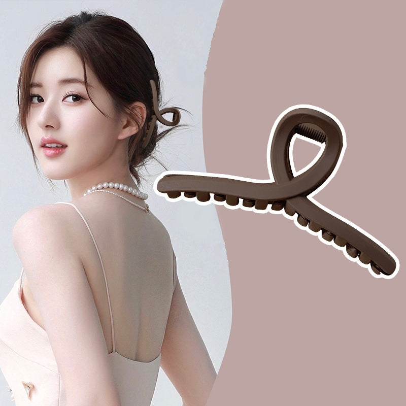 Pince Crabe Mode Femme | Coiffure Élégante & Style Tendance