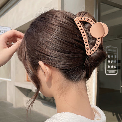 Pince Crabe Mode Femme | Coiffure Élégante & Style Tendance