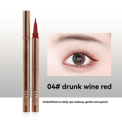 Eyeliner couleur à séchage rapide pour effet yeux de biche | Précision et longue tenue