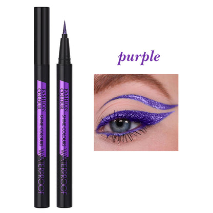 Eyeliner Pailleté Brillant | Regard Étincelant & Maquillage Tendance