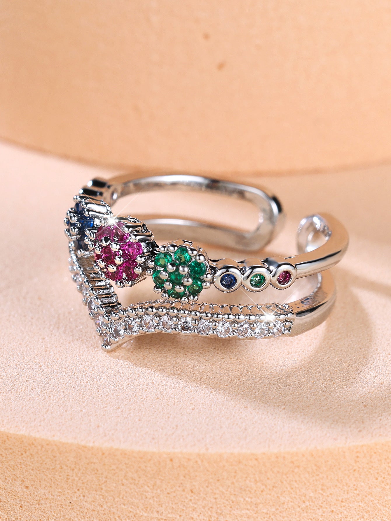 Bague Diamant Forme V | Élégance Raffinée & Style Tendance