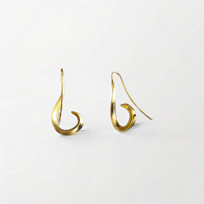 Boucle d'Oreille Crochet Géométrique | Design Moderne & Style Élégant